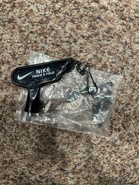 Nike Track & Field Spike Wrench Keychain - Black
